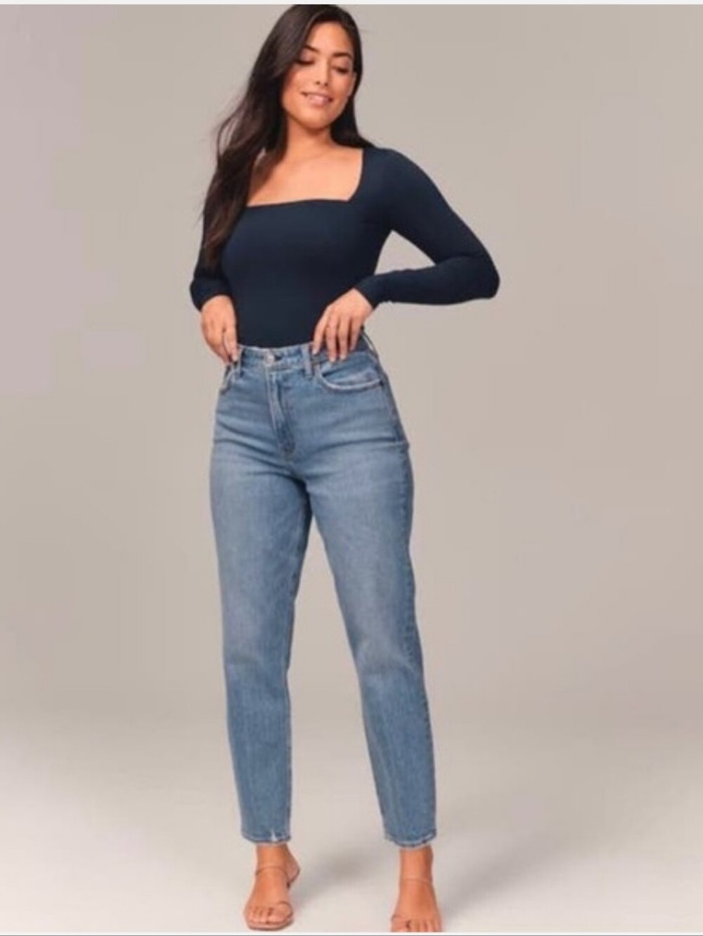 Abercrombie & Fitch The Mom High Rise Jean Size 26/2L